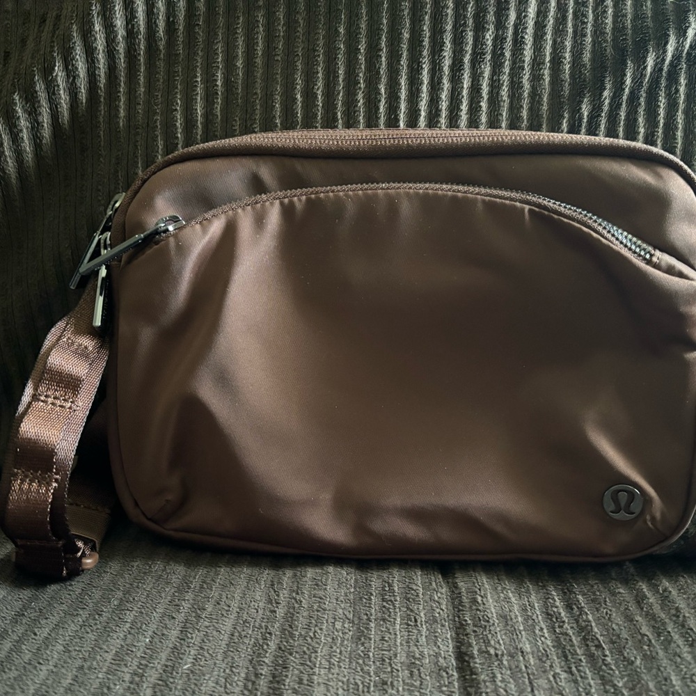 Lululemon Athletica Brown Messenger Bag Sleek Design